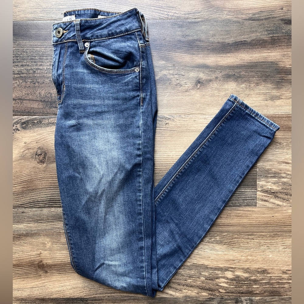 Bullhead High-Rise Skinny Jeans in Light Blue 5